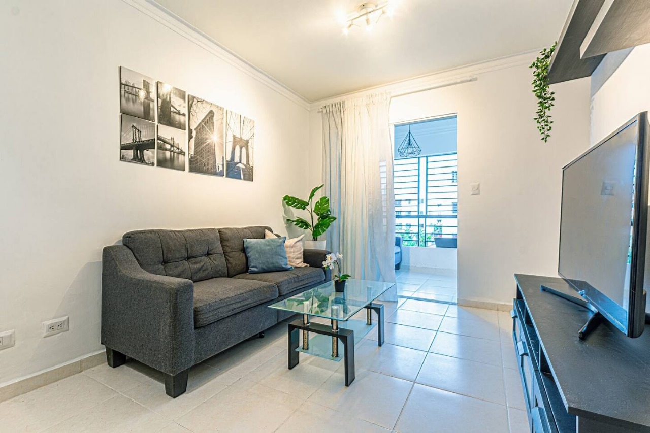apartamentos - SE VENDE APARTAMENTO  UBICADO EN RESIDENCIAL SAN ISIDRO LABRADOR