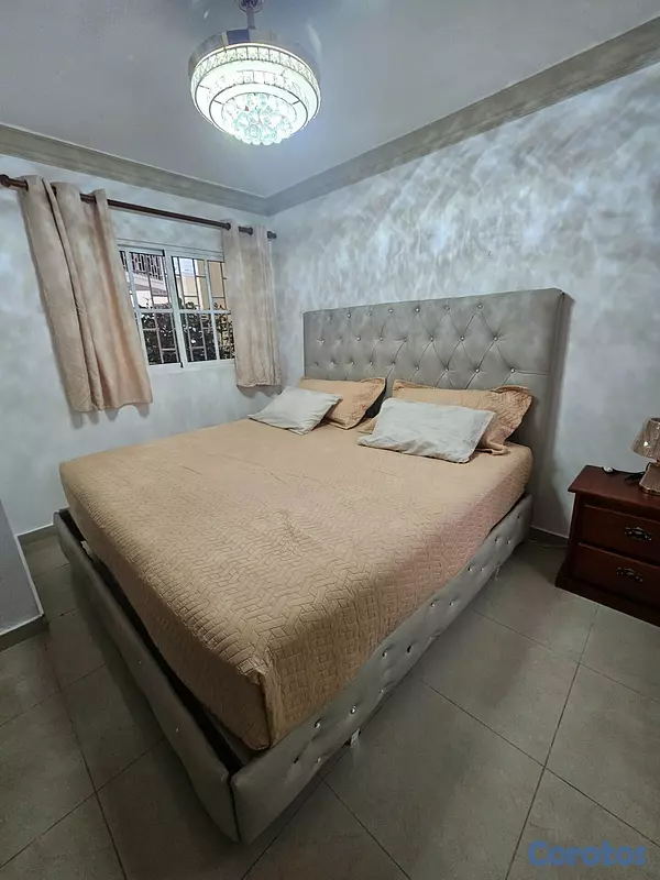 apartamentos - Se vende apto. de oportunidad a paco paso de la pl 14