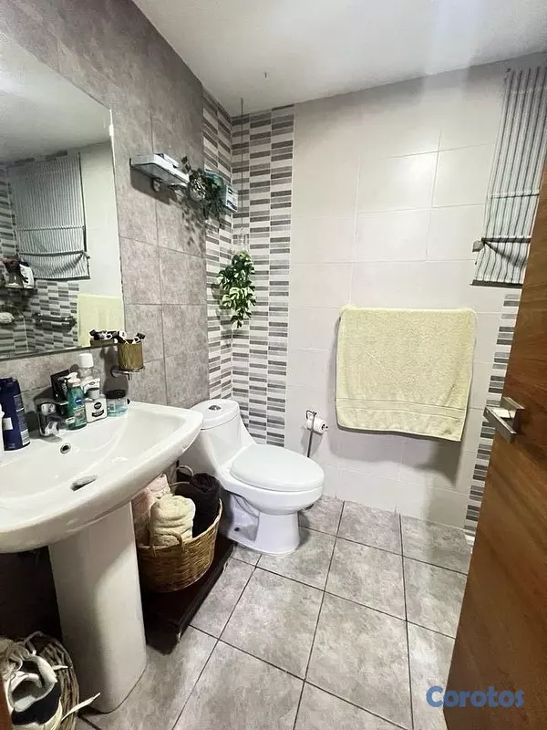 apartamentos - Moderno apartamento en venta ubicado en La Esperilla.

US$430,000 7