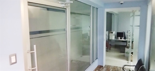 oficinas y locales comerciales - Local en primer nivel prados  2