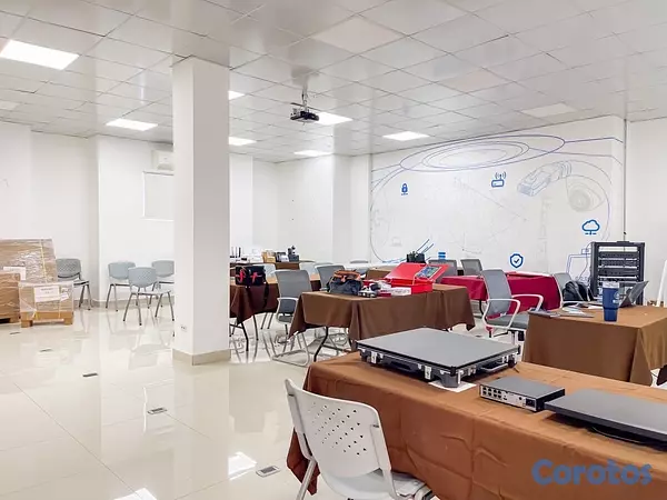 oficinas y locales comerciales - Local comercial en venta  9