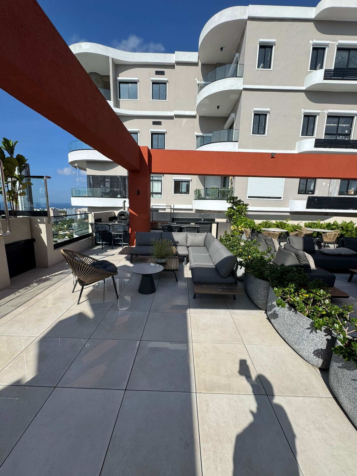 apartamentos - Vendo bellla vista sur piso 8 dos hab 2.5 baños do 4