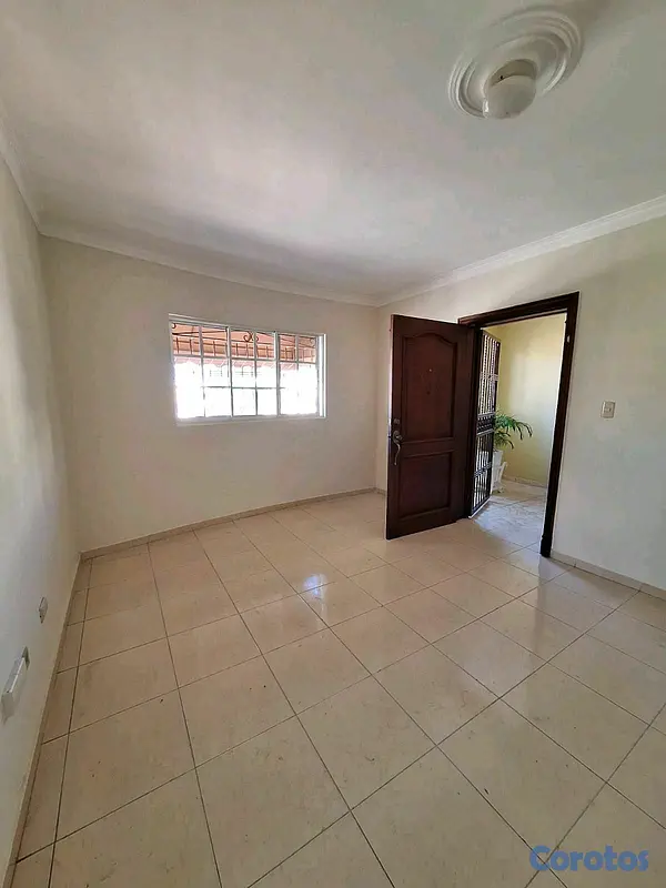 apartamentos - ALQUILO SIN INTERMEDIARIO APARTAMENTO PROXIMO AL MALECÓN  6
