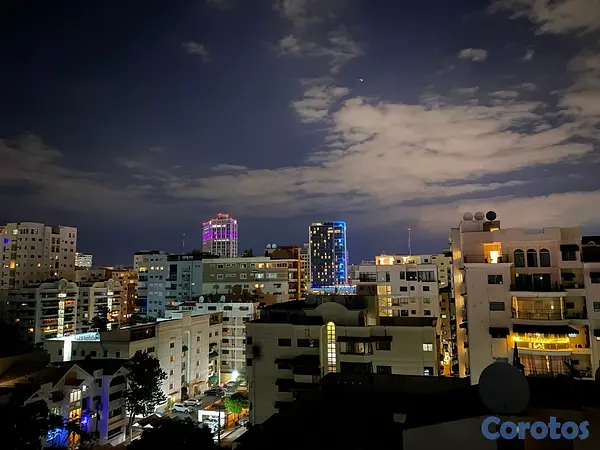 apartamentos - Apto Evaristo Morales Venta USD325 mil 10