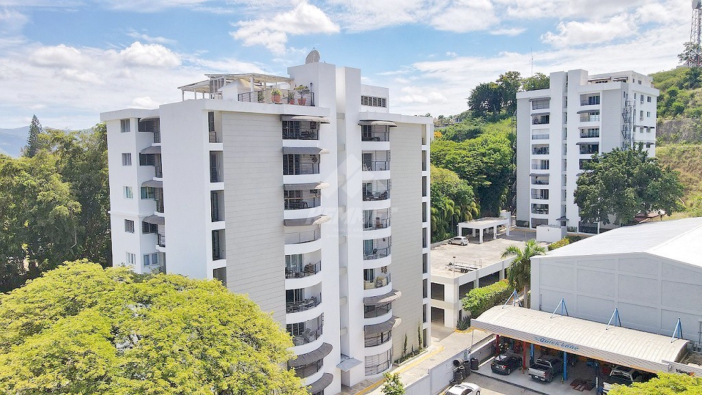 apartamentos - TORRE CON ASCENSOR PROXIMO AL HOTEL GRAN ALMIRANTE SANTIAGO  0
