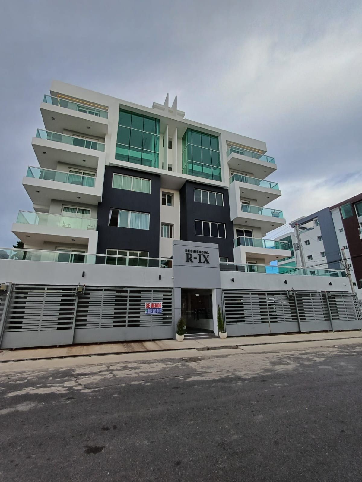 apartamentos - Hermoso Penthouse en  Santo Domingo 1