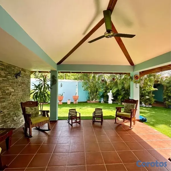 casas - vendo increíble casa altos De Arroyo hondo 3 con tres habitaciones 4 parqueos  14
