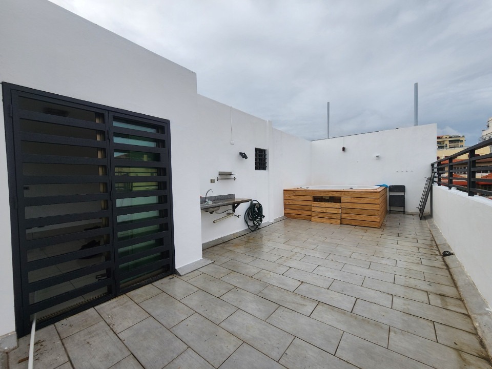 apartamentos - Vendo Espacioso Apartamento en Mirador Norte 5