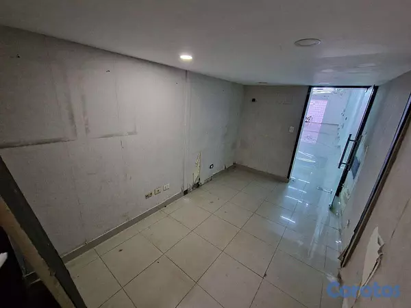 otros inmuebles - En Venta y Alquiler Nave Industrial en San Carlos 4