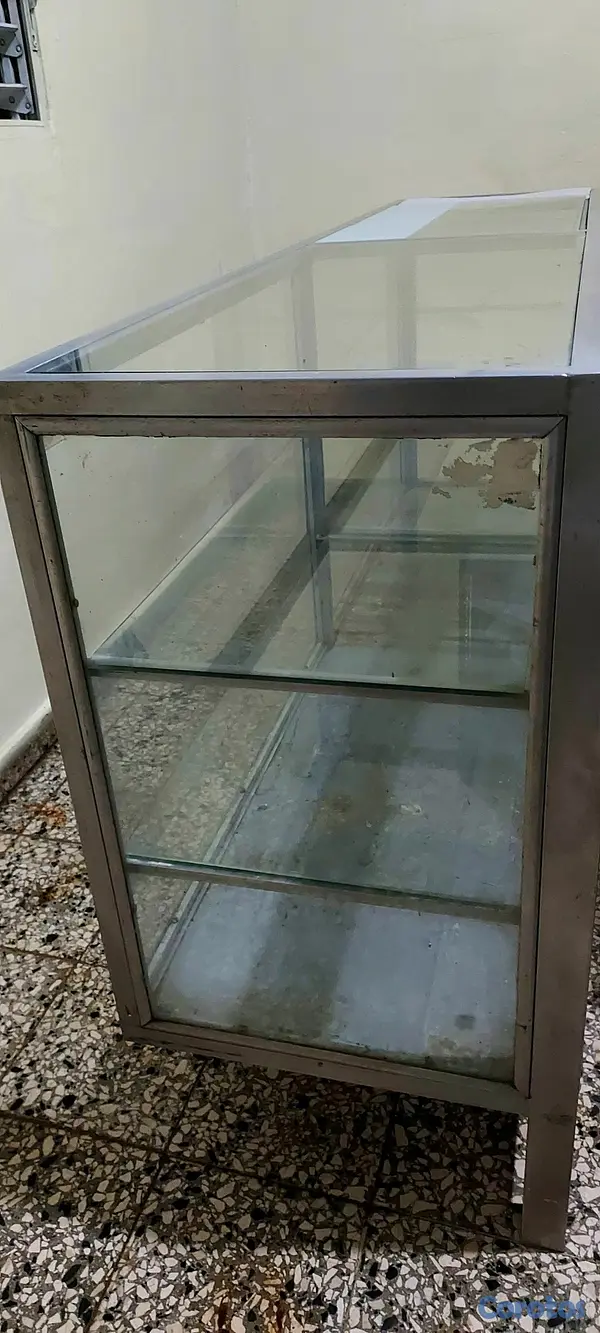 equipos profesionales - Vitrina grande  6