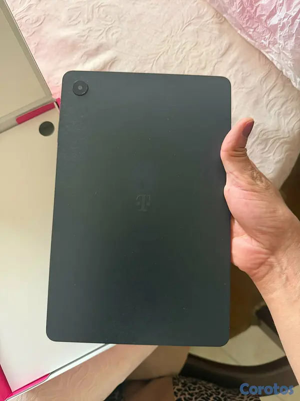 computadoras y laptops - VENDO TABLE T-MOBILE REVVL TAB 2 4