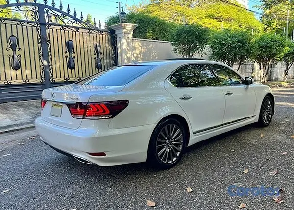 carros - LEXUS LS 460 3