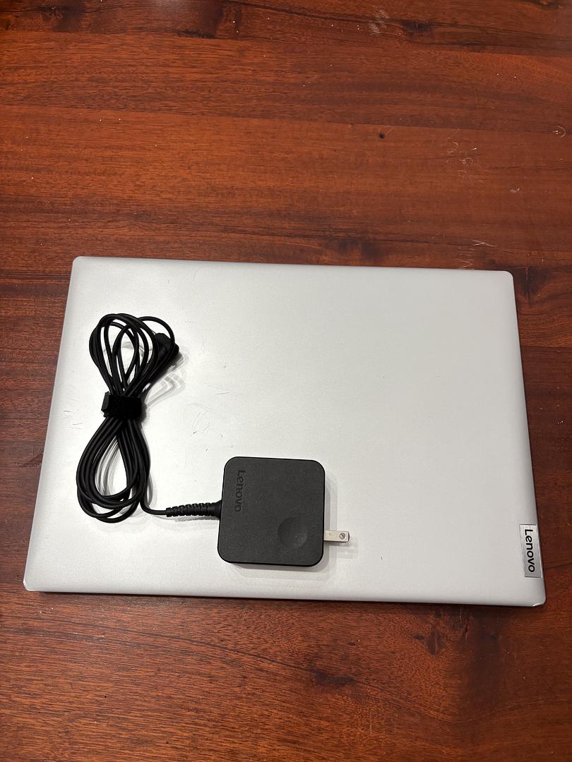 computadoras y laptops - LAPTOP LENOVO 1
