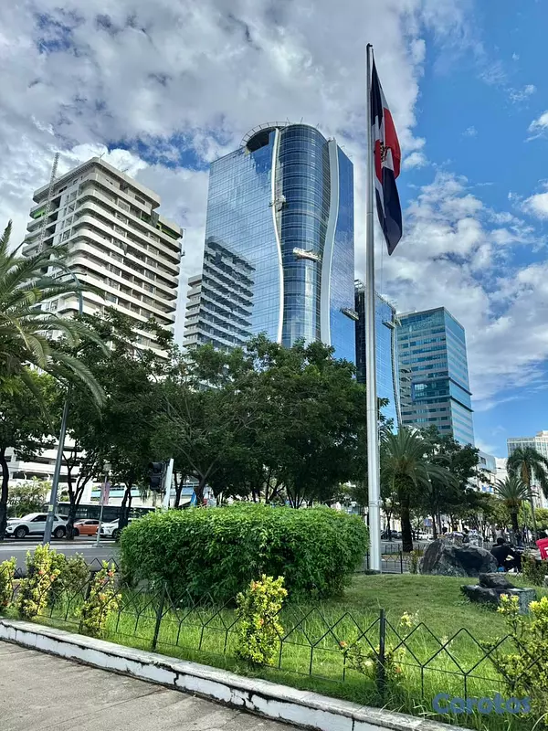 oficinas y locales comerciales - Oficina Ejecutiva nueva en alquiler en Piantini 2
