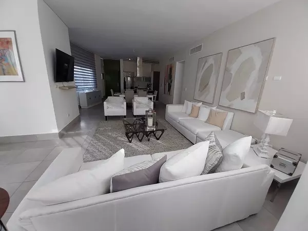 apartamentos - Apartamento en Venta en Serralles 
US$199,000 8