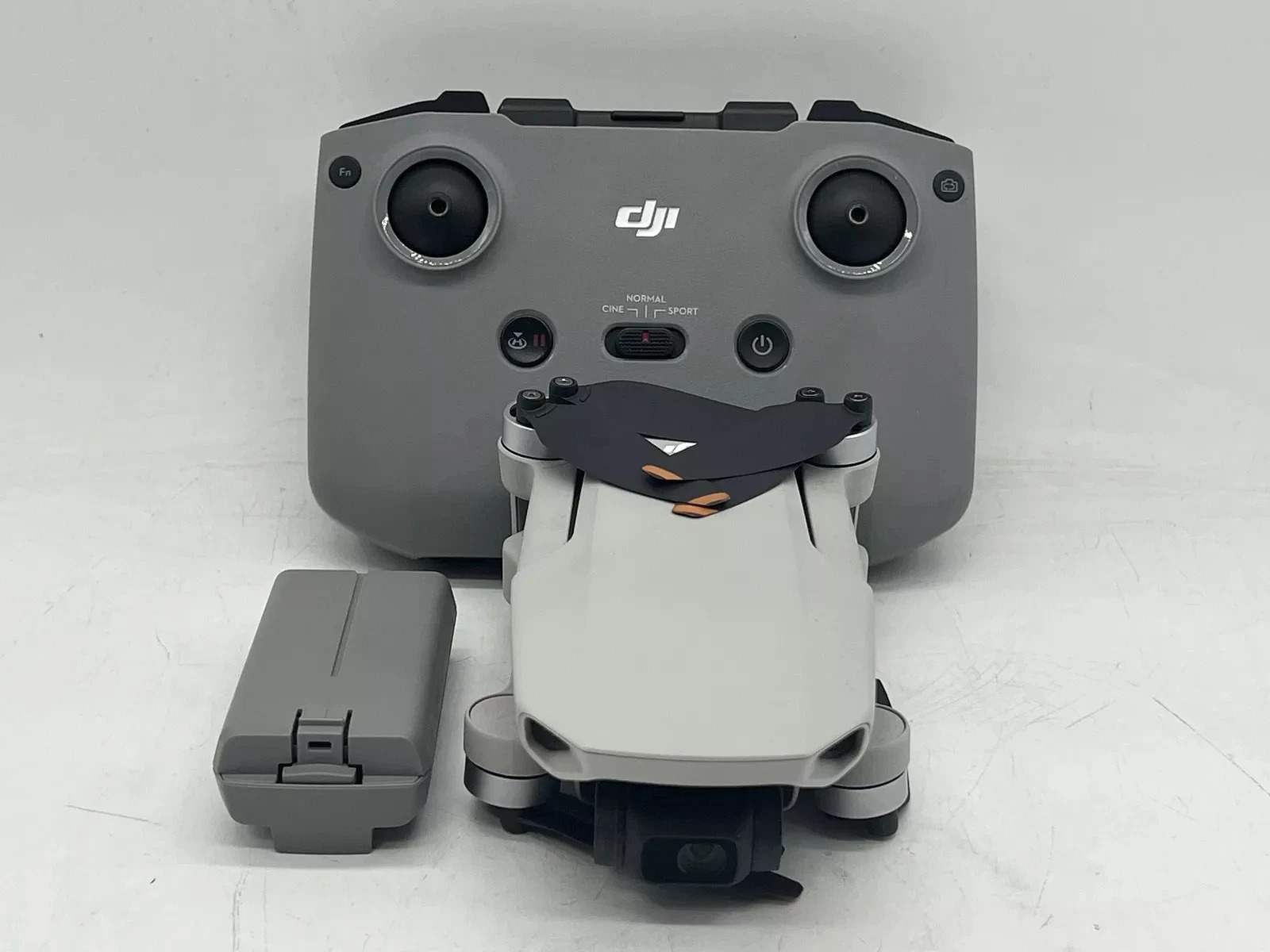 otros electronicos - DJI Mini 2 SE Open Box 1