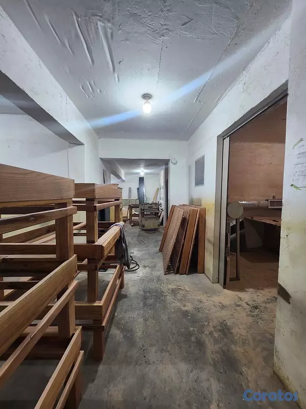 oficinas y locales comerciales - nave manoguayavo vendo de dos niveles 442 mtrs  6