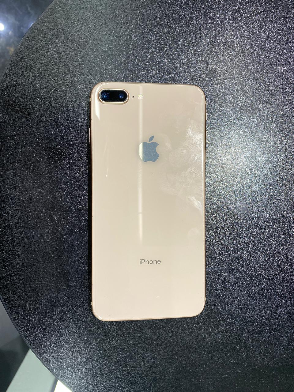 celulares y tabletas - Teléfono I phone 8 plus