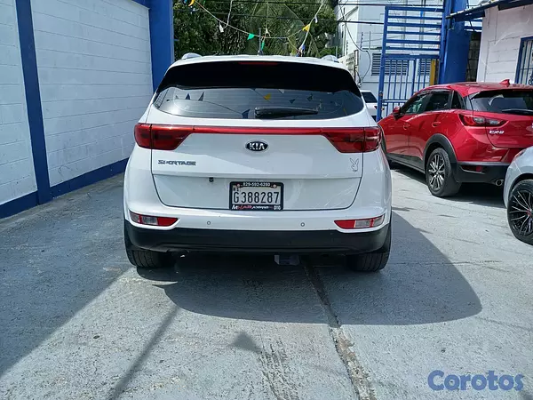jeepetas y camionetas - KIA SPORTAGE 2017 COMO NUEVA 6