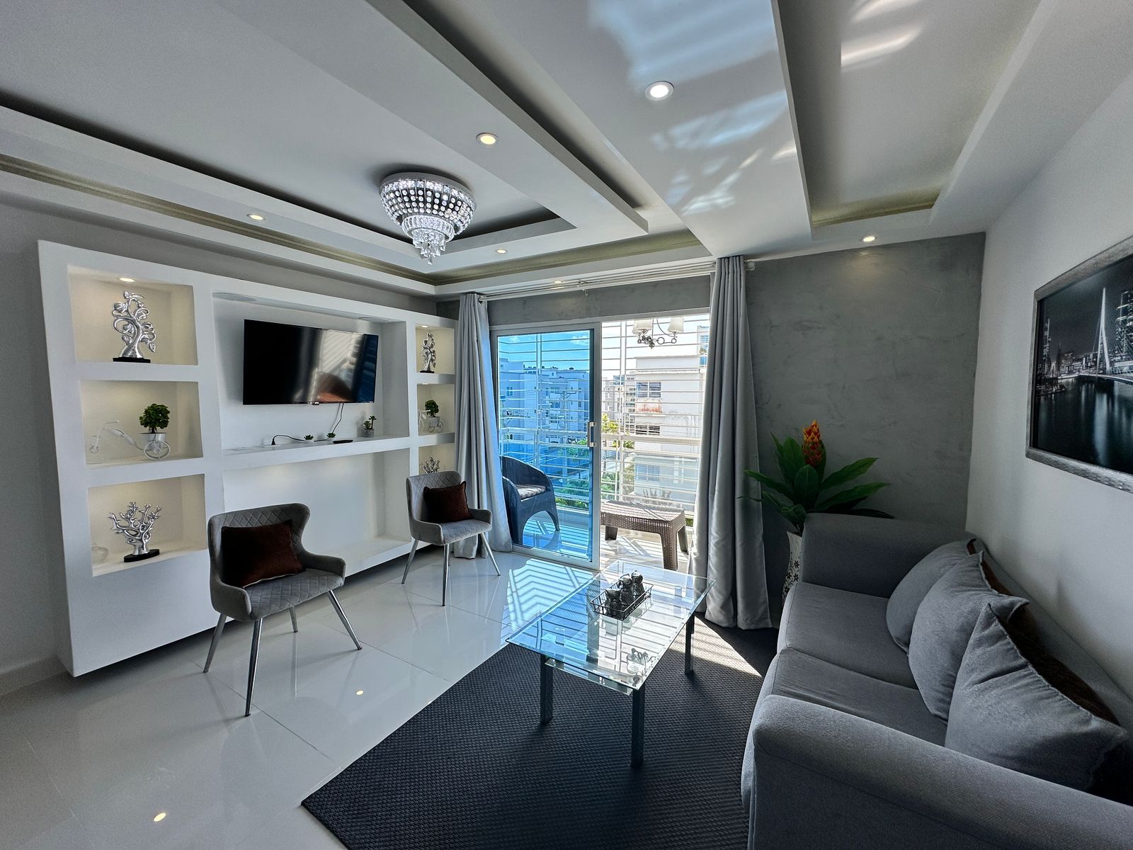 apartamentos - ALQUILO APART. AMUEBLADO EN EL RES. LAS CAYENAS 