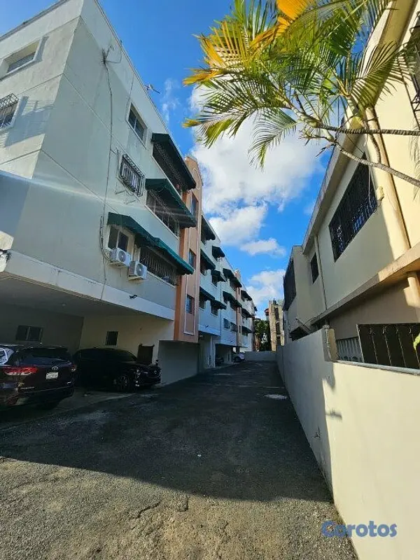 apartamentos - ✨🏡 ¡APARTAMENTO EN VENTA EN EL MILLÓN! 🏡✨ proximo  6