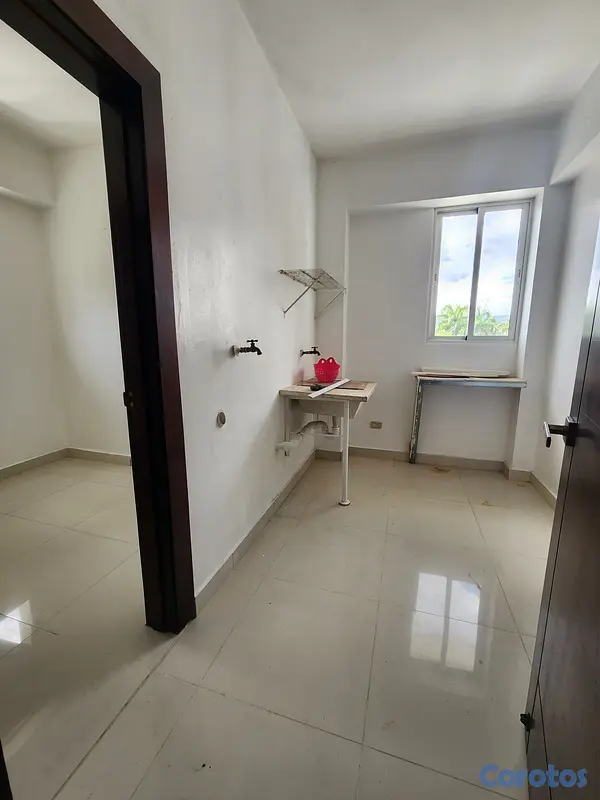 apartamentos - Apartamento amplio en Las Damas 2