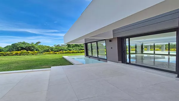 casas vacacionales y villas - Villa Vista Cana en Venta | 4 HABS 4