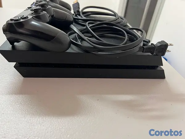 consolas y videojuegos - PS4 FAT 500GB + 2 CONTROLES 4