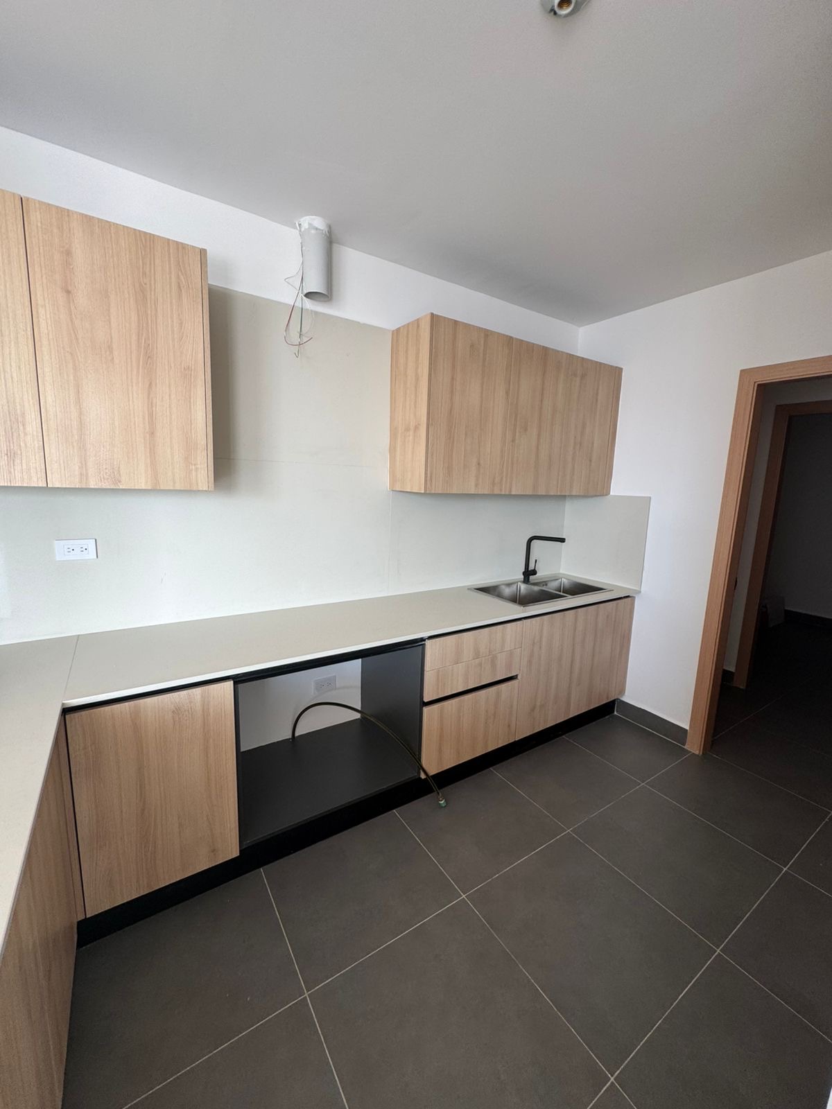 apartamentos - Vendo bellla vista sur piso 8 dos hab 2.5 baños do 6