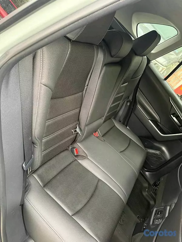 jeepetas y camionetas - Toyota rav4 2020 xle 5