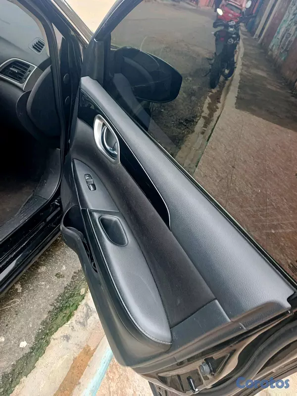 carros - Nissan Sentra 2018 como nuevo Nuevo poco uso  6