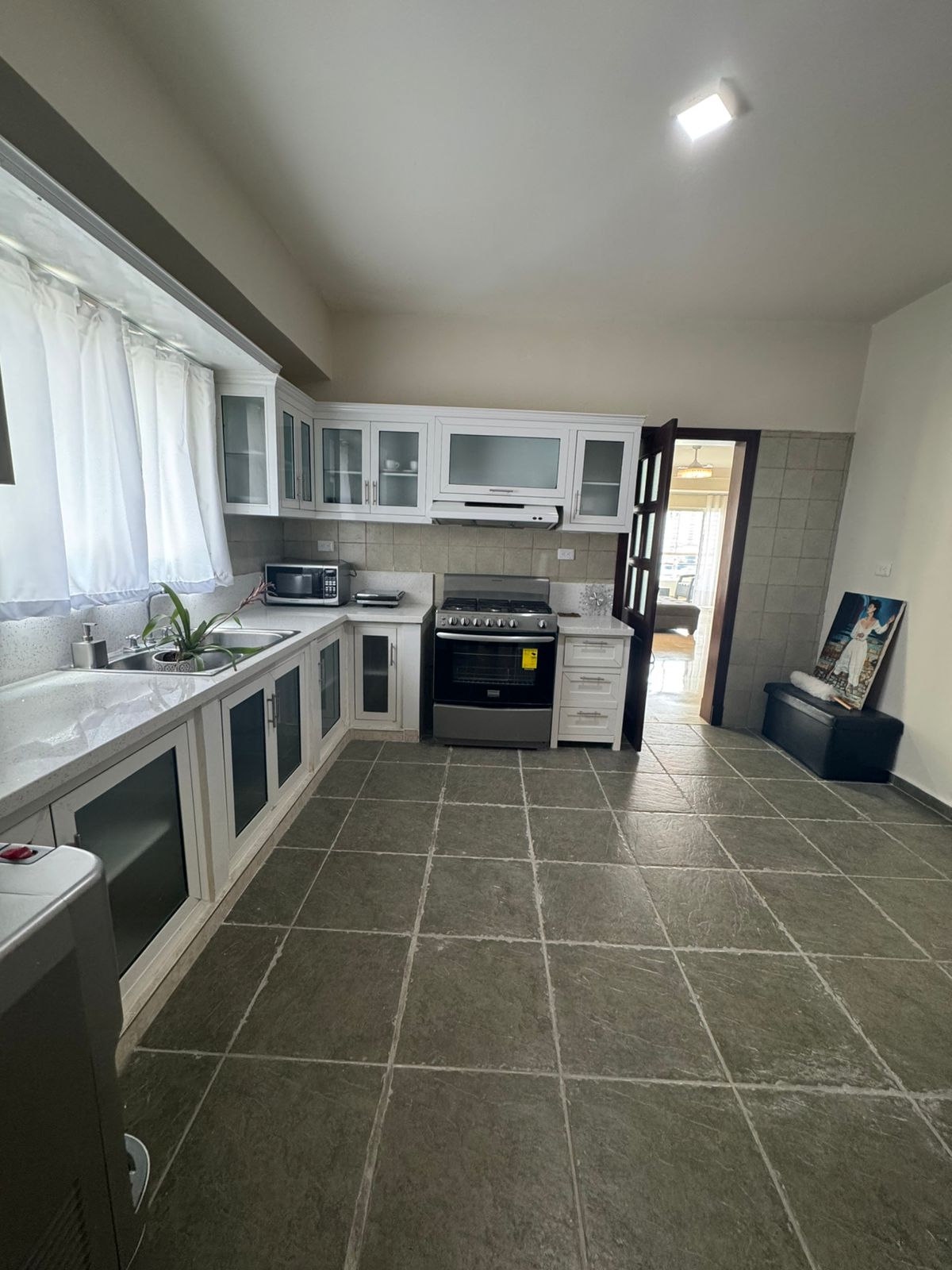 apartamentos - Amueblado Full Piso 5 En Piantini de 3 Habs 2