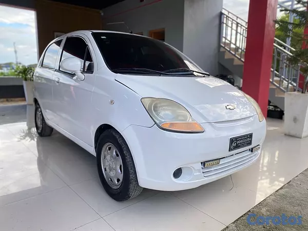 carros - Chevrolet spark 2010 3