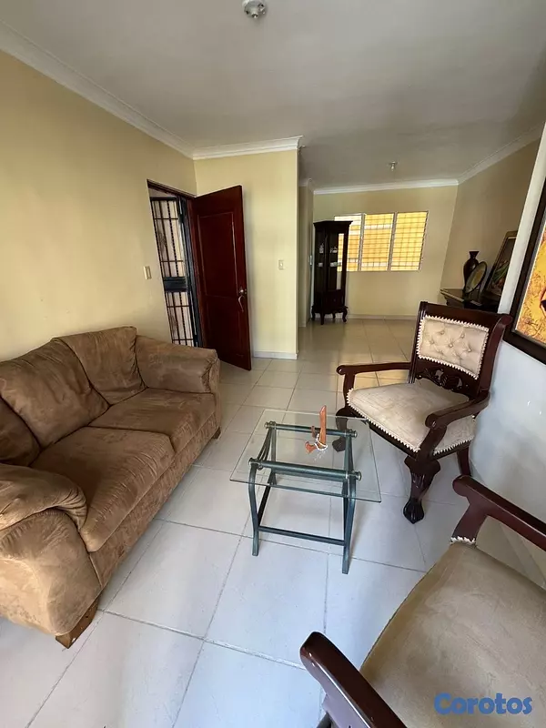 apartamentos - venta de apartamento 2do nivel en la Jacobo MAJLUTA Santo Domingo  5