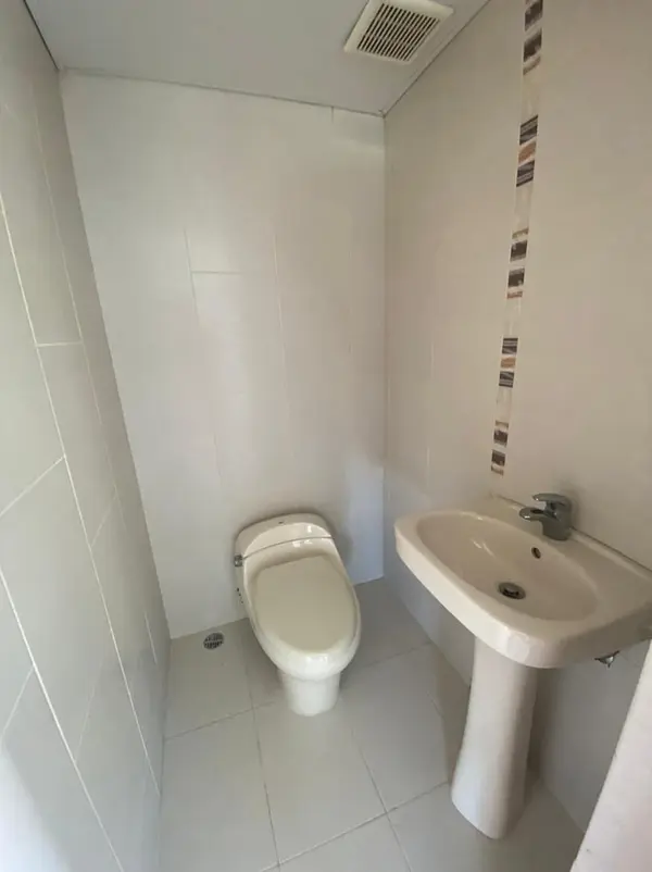 apartamentos - Apartamento en Alquiler
RENACIMIENTO
USD 1,200.00 (Mantenimiento incluido)

 6