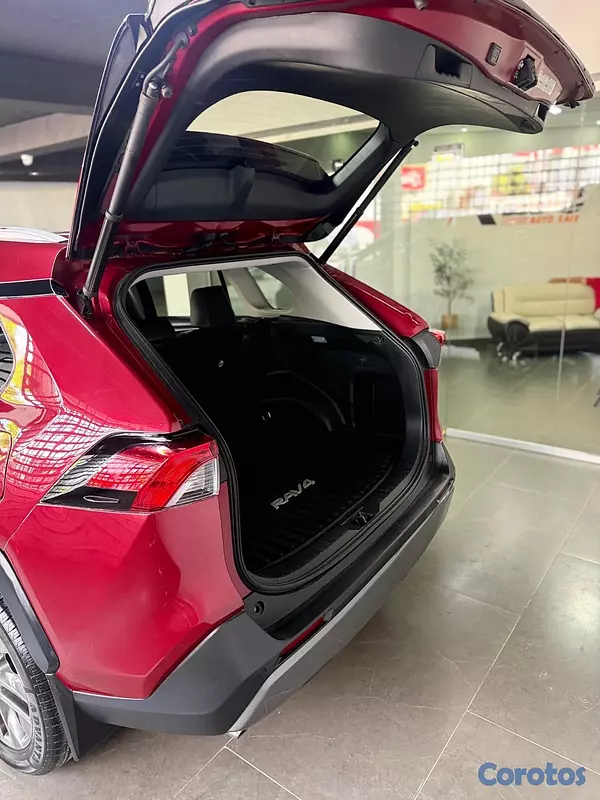 jeepetas y camionetas - Toyota Rav-4 Limited 2020 9