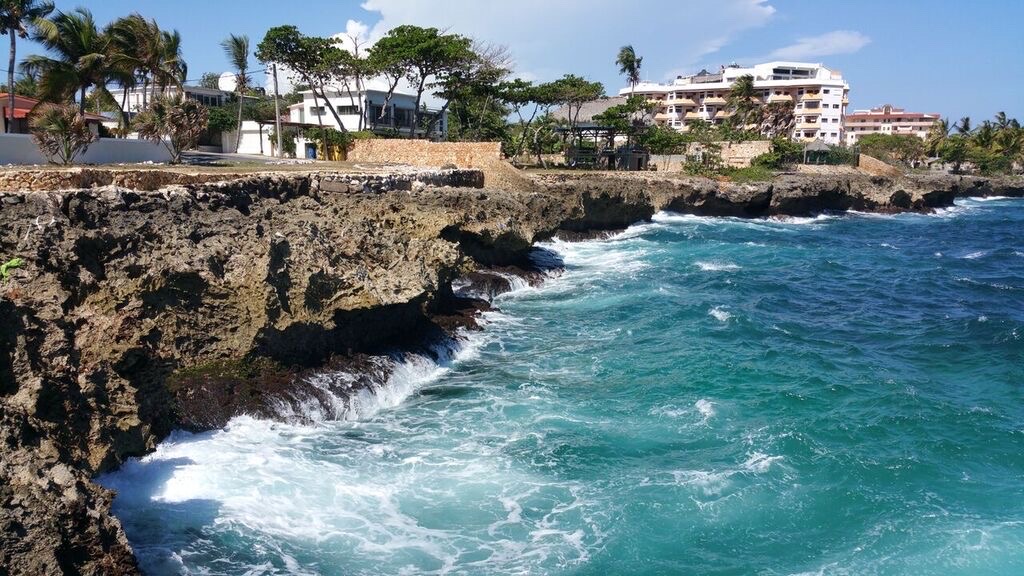 casas - venta de casa en Residencial costa verde con 600mts frente al mar Santo Domingo  0