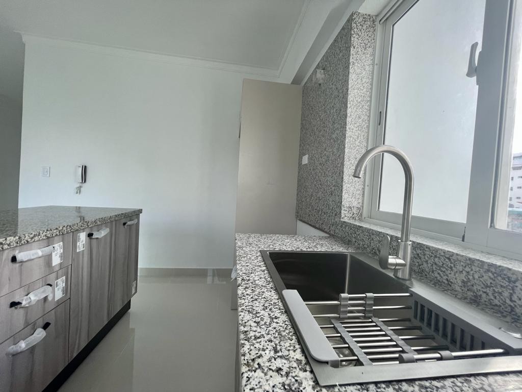 apartamentos - Apartamento en Evaristo Morales  2