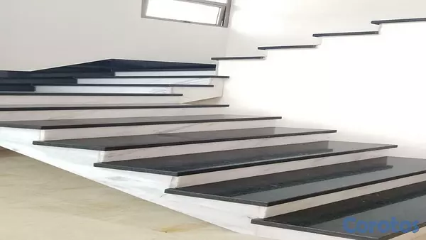 casas - Casa Moderna de 3 Niveles en Las Colinas, Santiago – 370 m² 2