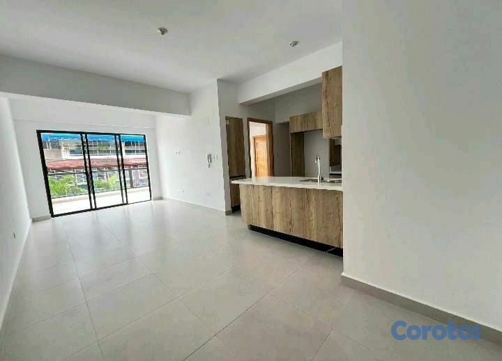 apartamentos - se alquila apto en la Independencia  2