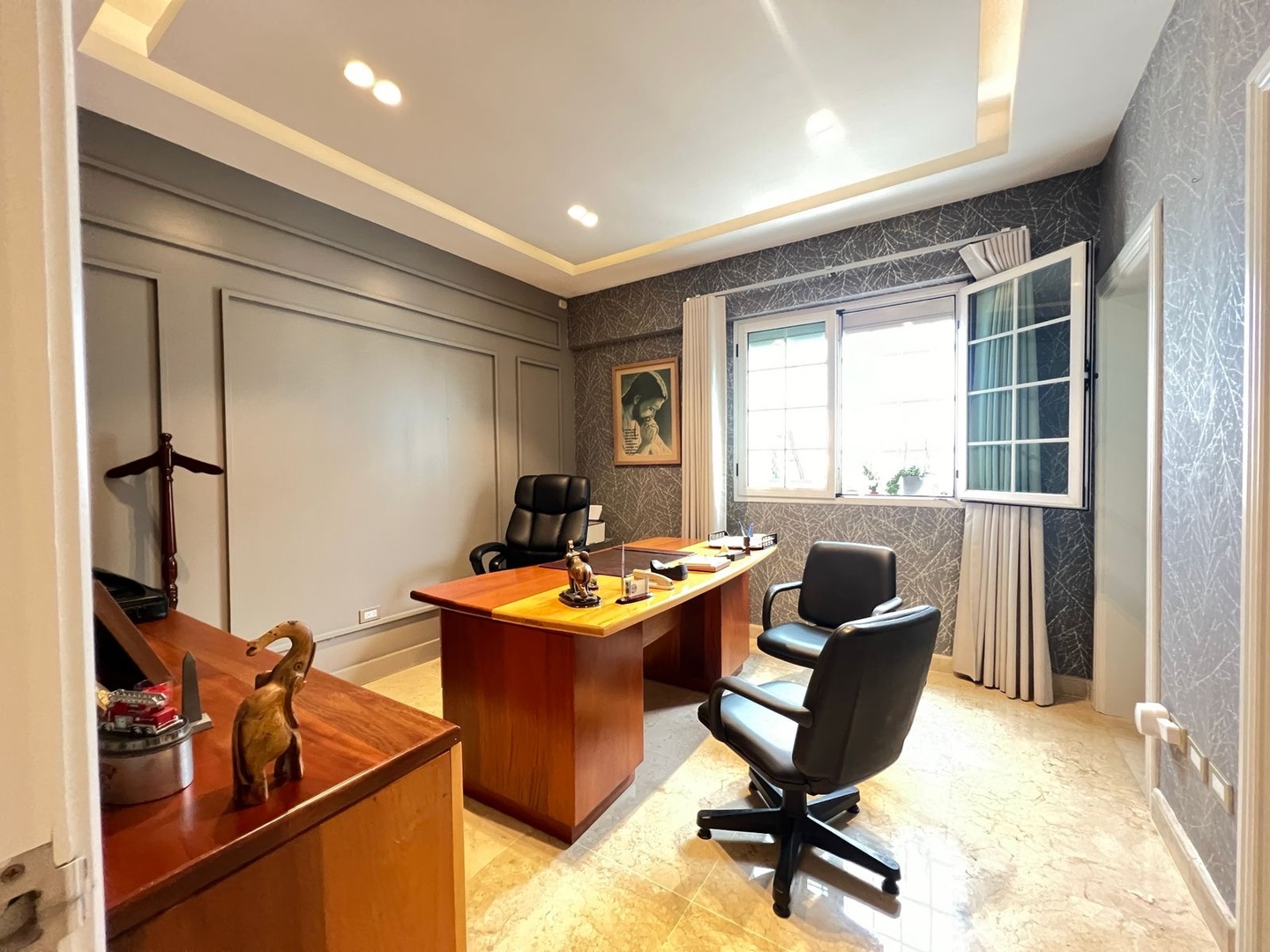 apartamentos - Vendo los cacicazgos tres habitaciones con su baño dos parqueos estudio aire cen 8