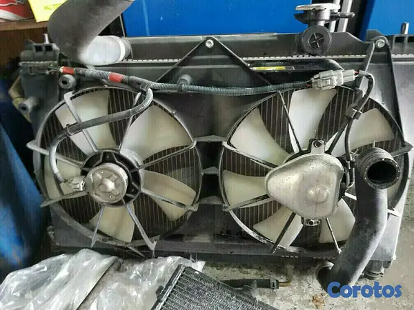 repuestos - Vendo Abanicos  y Radiador para Toyota Camry 2003 2006 3