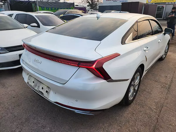 carros - KIA K8 2022 BLANCO 4