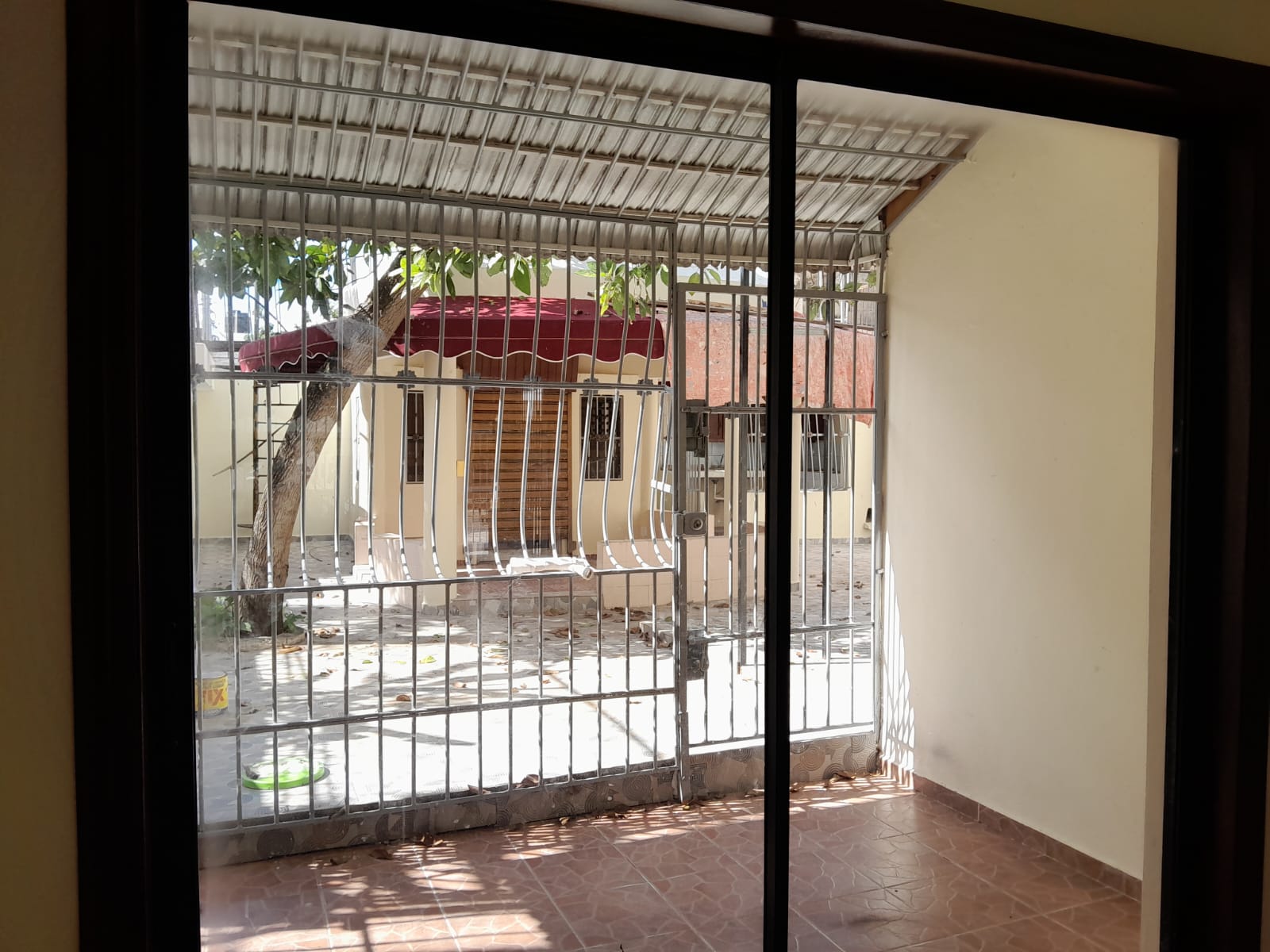 casas - lugar tranquilo y seguro  1