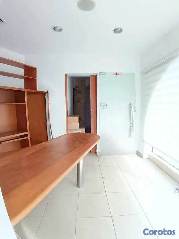 oficinas y locales comerciales - Vendo/Alquilo Local de 2 niveles📍NACO | 120m2 en p 4