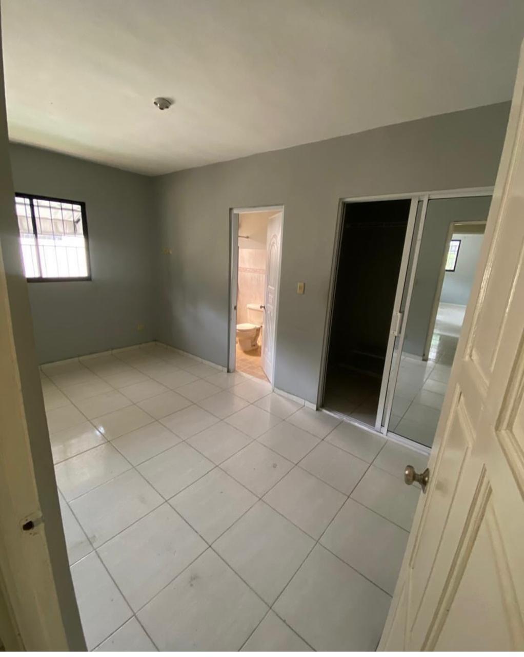 casas - VENDO Casa de 3 Niveles En El Residencial Brisas del Norte, CODIGO: PD450 1
