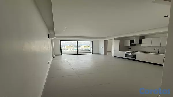 apartamentos - En Alquiler Apartamento en Evaristo Morales Piso 8 7
