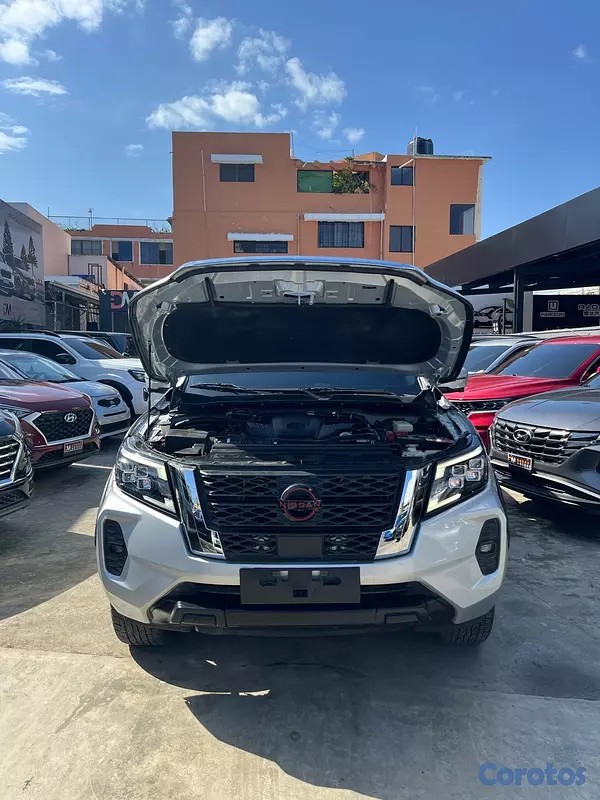 jeepetas y camionetas - Nissan Frontier LE 4x4 2024
 11