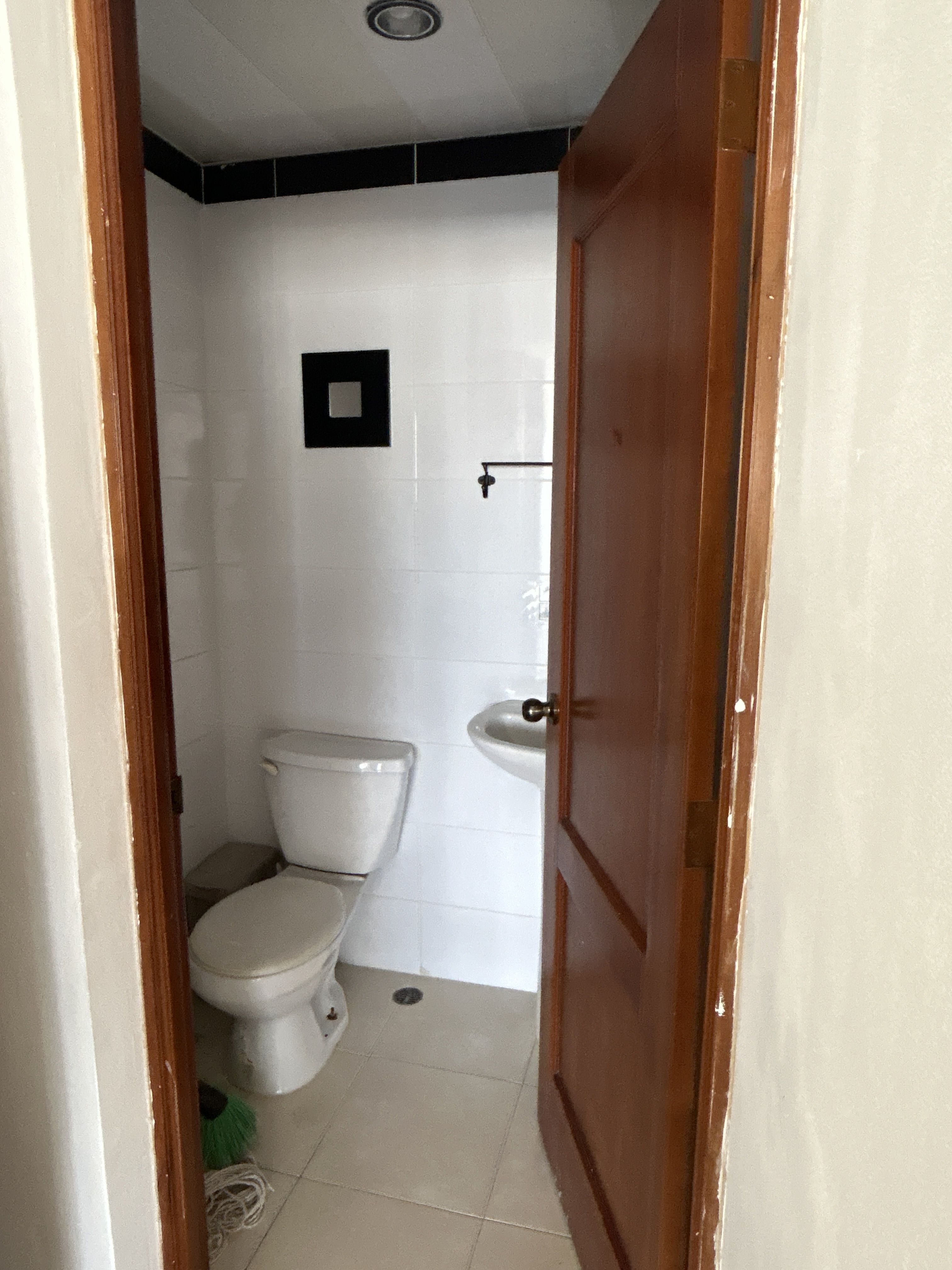 apartamentos - Apartamento en venta en el Ensanche Naco 8