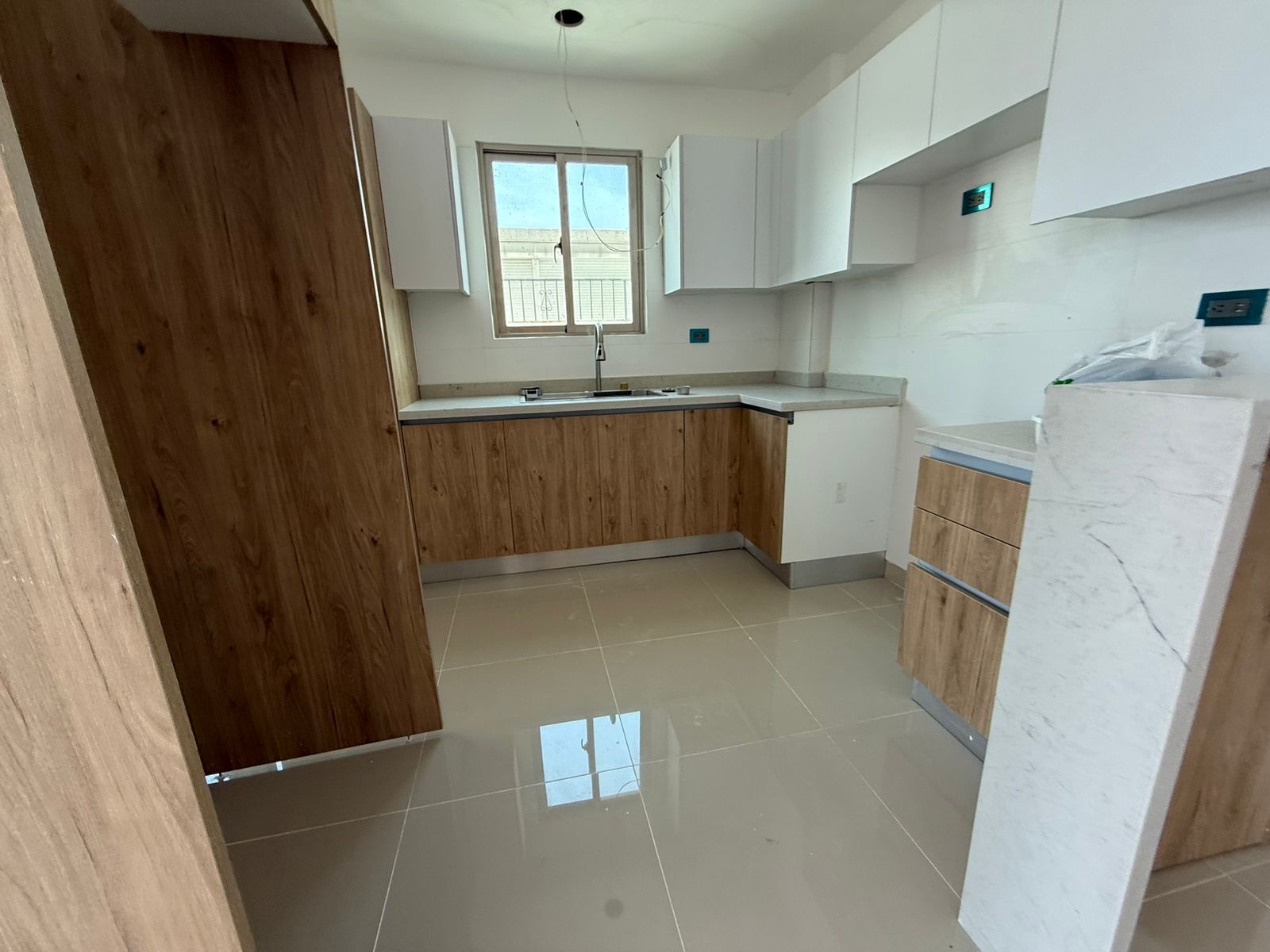 apartamentos - Alquiló  Mirador Sur , piso 4con ascensor 🛗 área  1